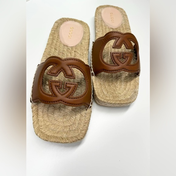 Gucci Interlocking Espadrilles - Picture 3 of 7